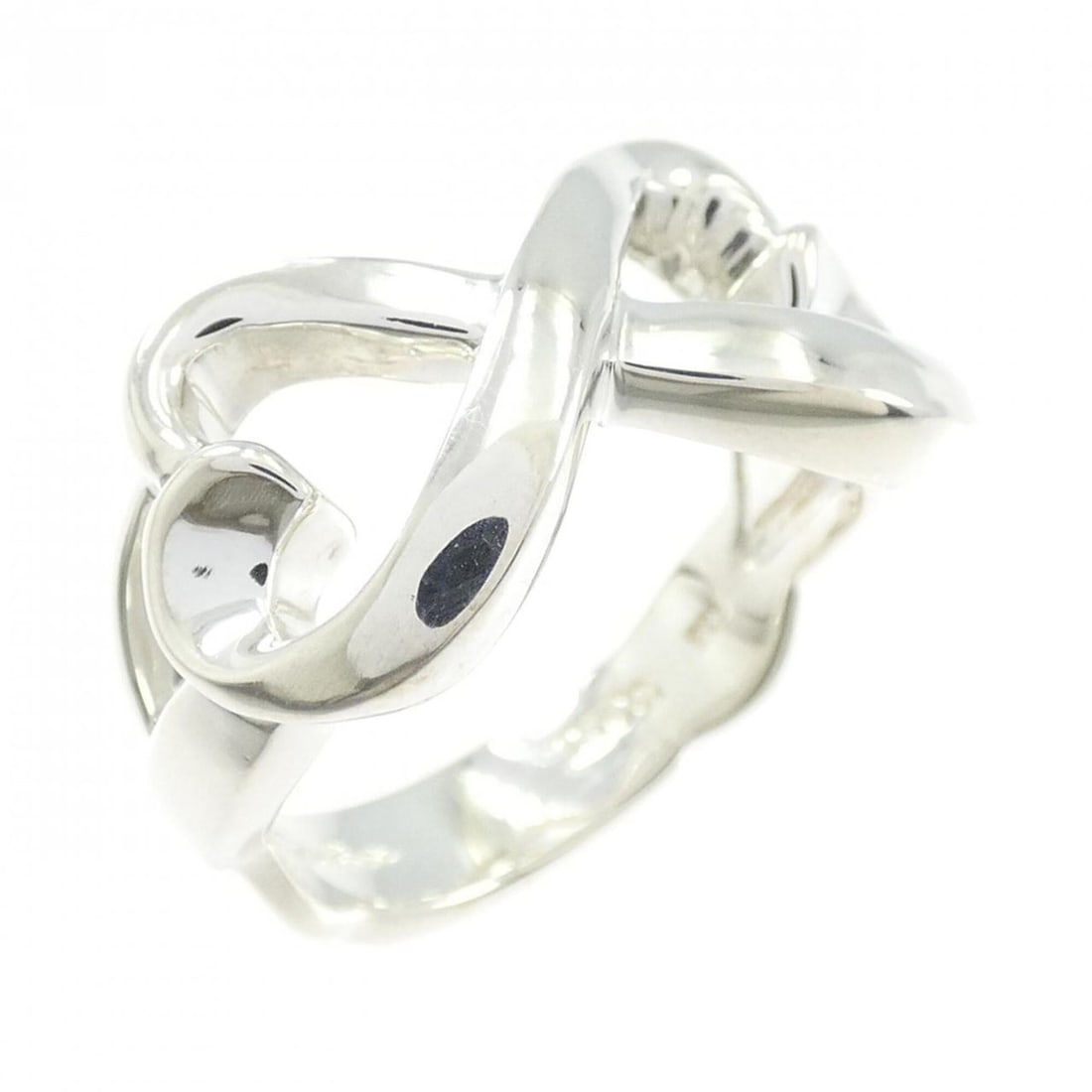 Tiffany Double Loving Heart Ring: --- Catalog ---Category: SizeWeight: 6.2g / 0.21oz.JP Size: 12US Size: 6.5Category: DesignType: Band ringMetal: SilverGender: WomenMetal Purity: Silver925Category: GeneralBrand: Tiffany--- Item List