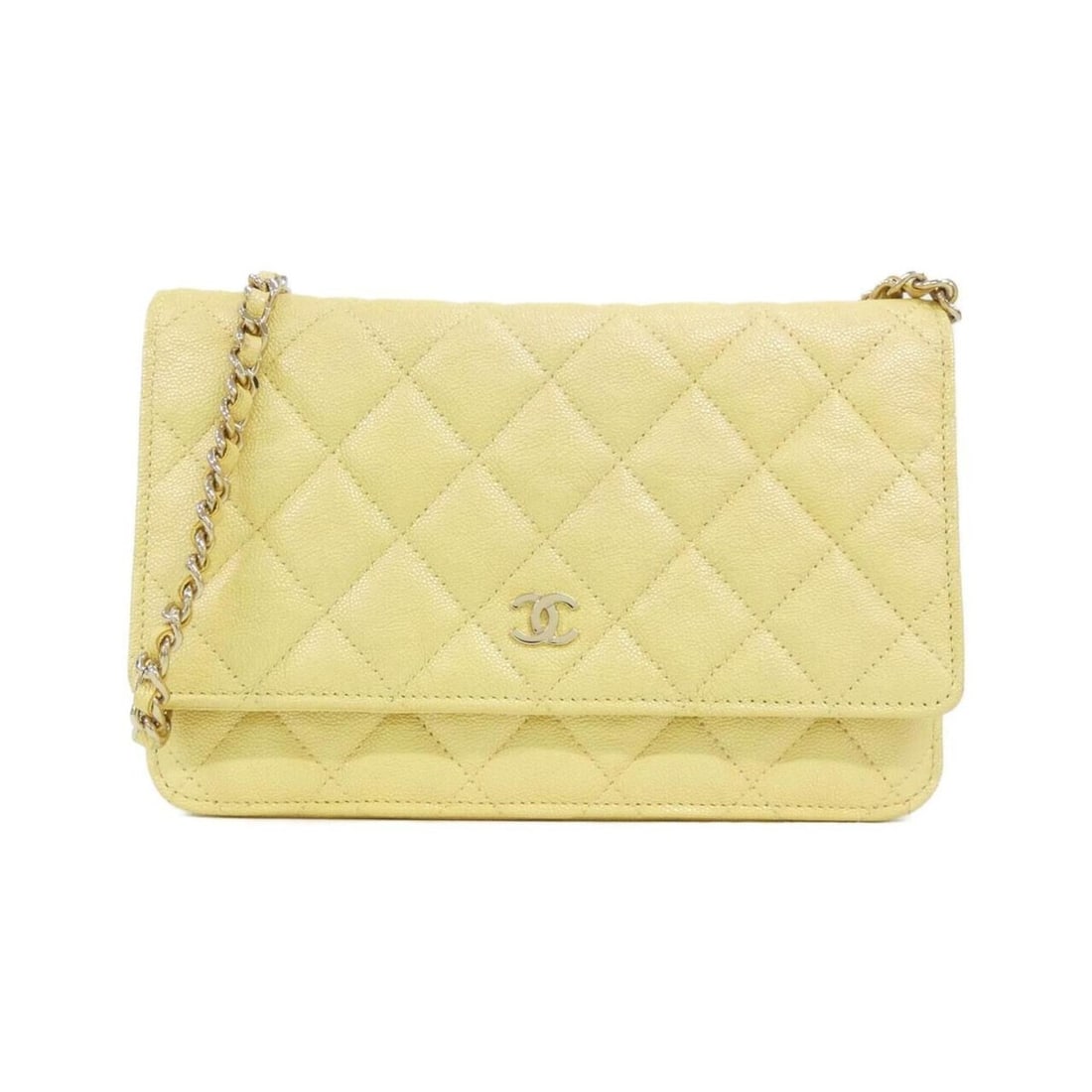 Chanel Timeless Classic Line 33814 Wallet Chain: --- Catalog ---Category: SizeSize (HxWxD): 12cm x 19cm x 4cm / 4.72'' x 7.48'' x 1.57''Category: DesignType: Chain/Shoulder walletGender: WomenMaterial: Leather Leather/Fur Type: CalfskinCategory: