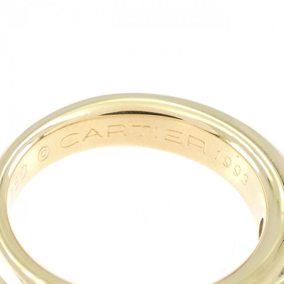 Cartier Ellipse Ring 0.25CT - 4