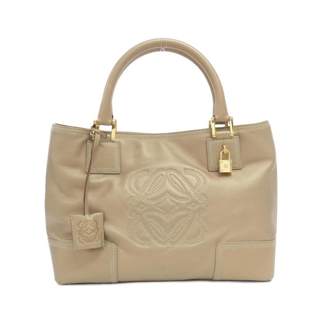 Loewe Fusta Small 311 54 028 Handbag: --- Catalog ---Category: SizeSize (HxWxD): 22cm x 29.5cm x 12cm / 8.66'' x 11.61'' x 4.72''Category: DesignType: HandbagColor: GoldGender: Women,MenMaterial: Leather Leather/Fur Type: SheepskinCategor
