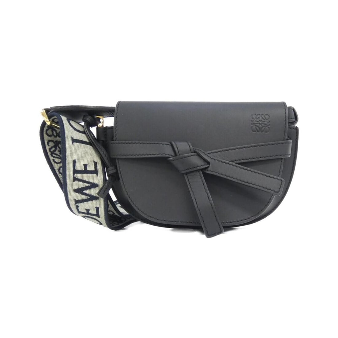 Loewe Gate Dual Mini A650N46X13 Shoulder Bag: --- Catalog ---Category: SizeSize (HxWxD): 14cm x 20cm x 9cm / 5.51'' x 7.87'' x 3.54''Category: DesignType: Shoulder bagColor: BlackGender: WomenMaterial: Leather Leather/Fur Type: CalfskinCategory: 