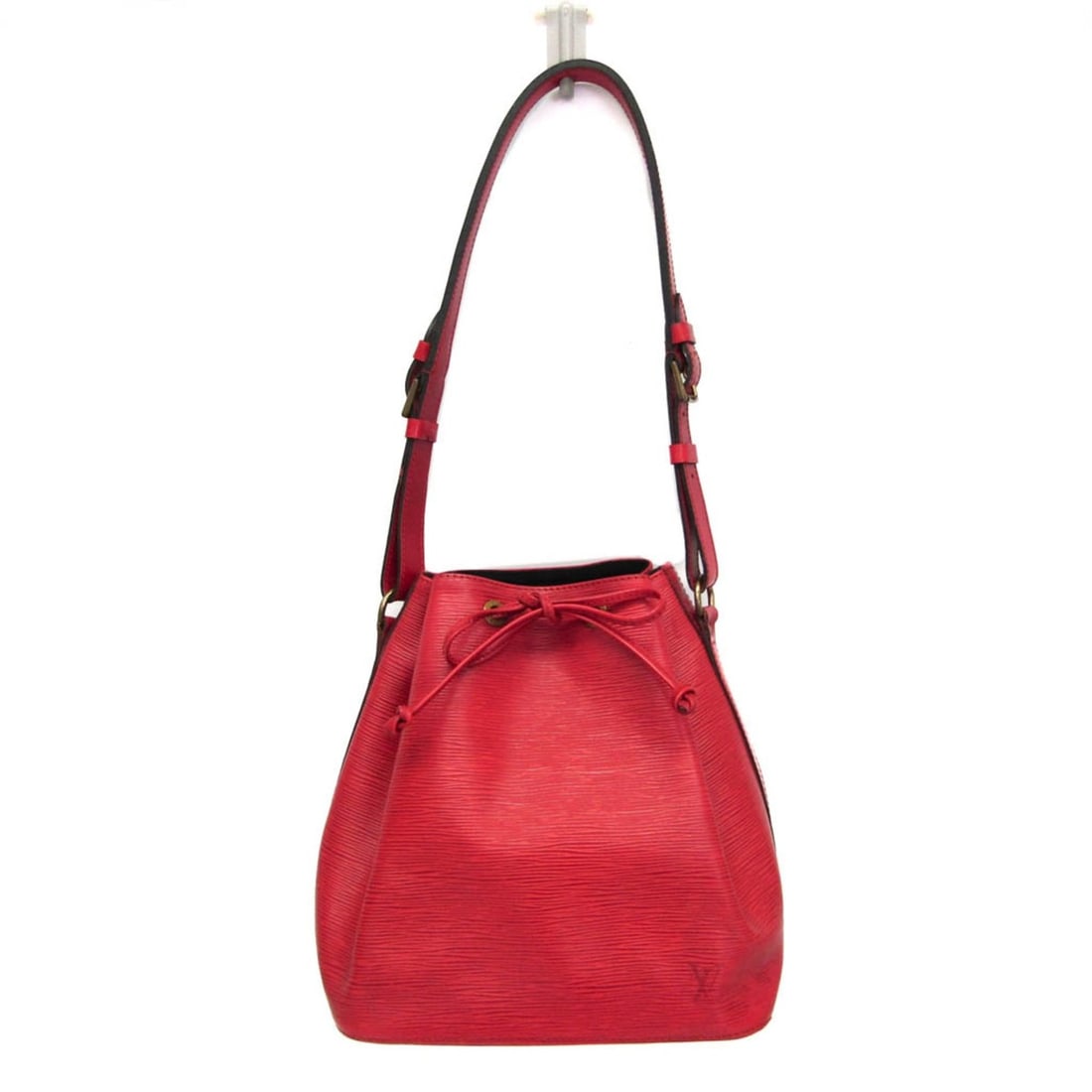 Louis Vuitton Epi Petit Noe M44107 Women's Shoulder Bag Castilian Red: --- Catalog ---Category: SizeWeight: 670g / 1.47lb.Size (HxWxD): 27cm x 24cm x 18cm / 10.62'' x 9.44'' x 7.08''Handle Length: 65cm - 72cm / 25.59'' - 28.34''Category: DesignType: Shoulder bagColor: