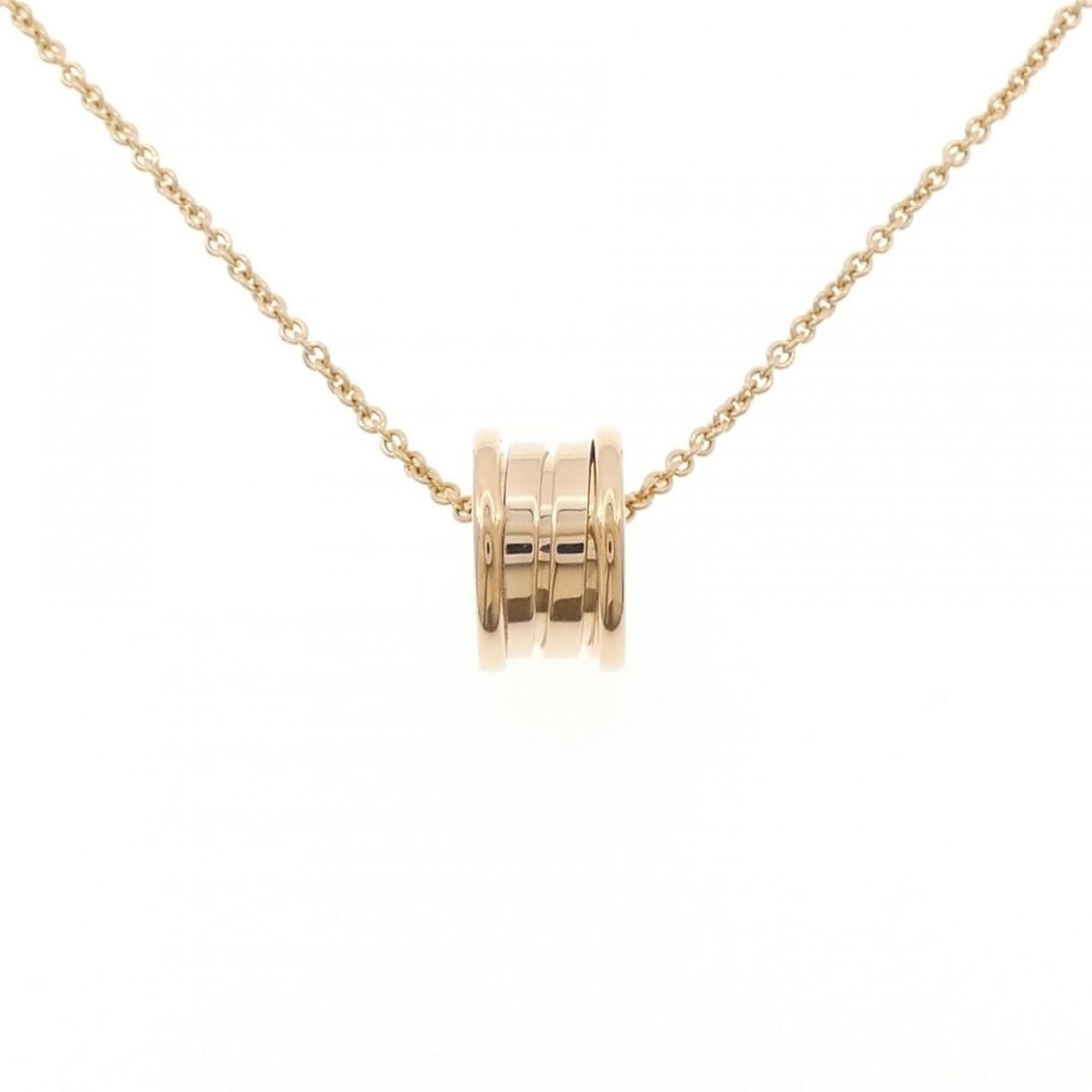 Bvlgari B.zero1 necklace: --- Catalog ---Category: SizeWeight: 13.8g / 0.48oz.Pendant Size: 14.5mm x 8.5mm / 0.57'' x 0.33''Neck Circumference: 39 cm - 46 cm / 15.35'' - 18.11''Category: DesignColor: PinkMetal: GoldGender:
