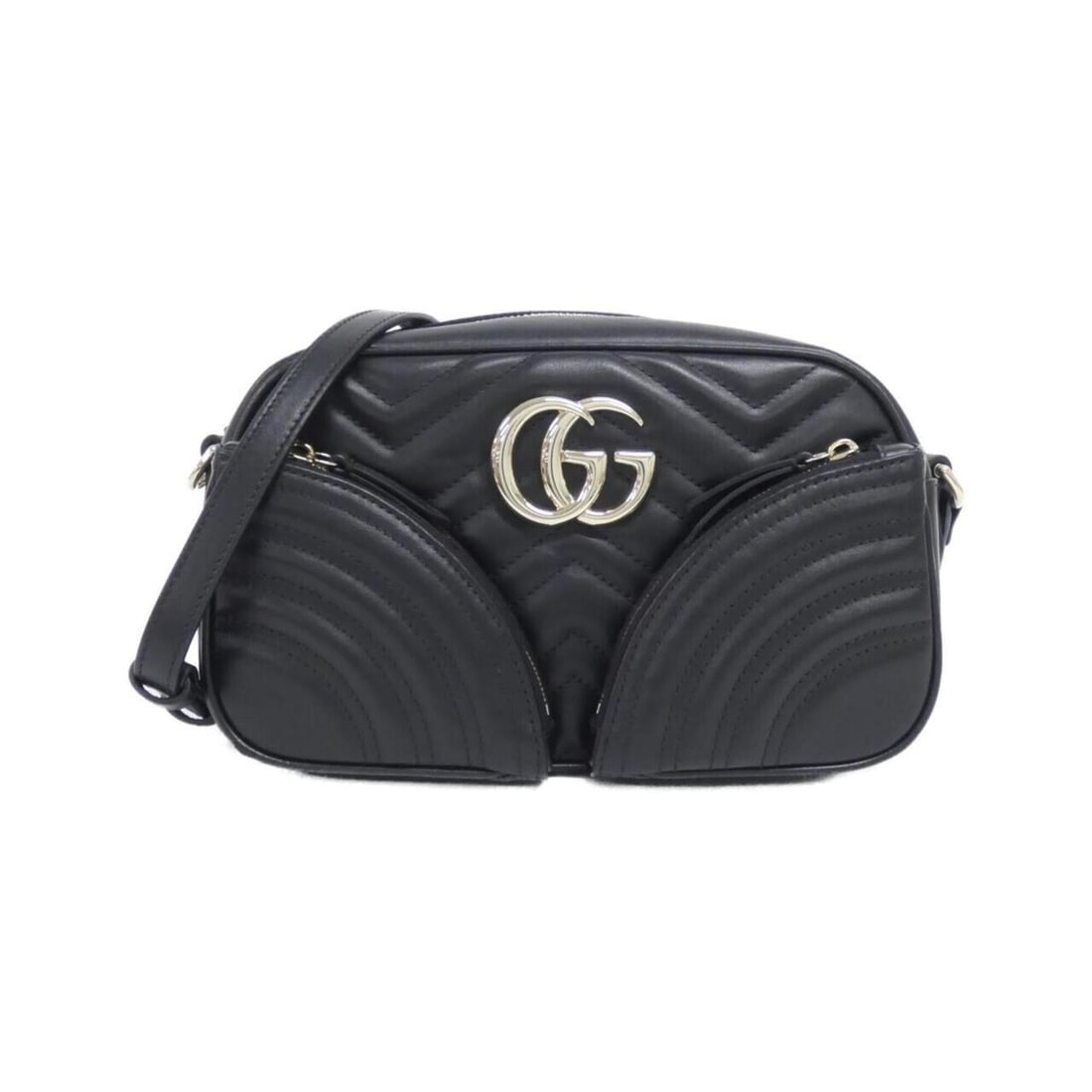 Gucci GG Marmont 798715 AADPJ Shoulder Bag: --- Catalog ---Category: SizeWeight: 560g / 1.23lb.Size (HxWxD): 15cm x 24.5cm x 9cm / 5.9'' x 9.64'' x 3.54''Strap Length: 124cm - 140cm / 48.81'' - 55.11''Category: DesignType: Shoulder bagColor: