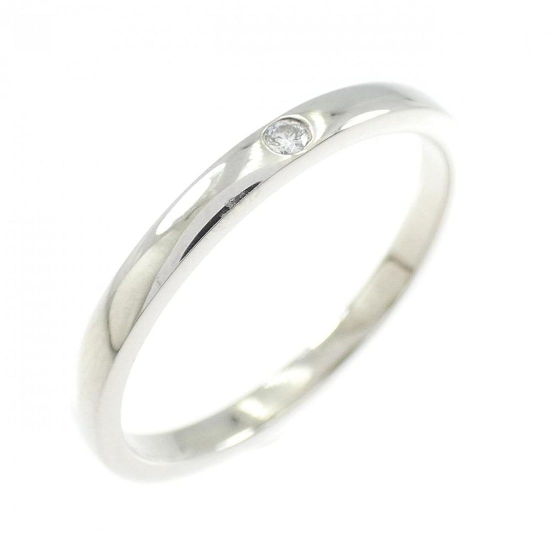 Cartier Ballerina Ring: --- Catalog ---Category: SizeUS Size: 8.5Brand Size: 57Category: DesignType: Band ringGender: Women,MenMaterial: Platinum 950Category: GeneralBrand: Cartier--- Item List ---Section: ConditionRanking: