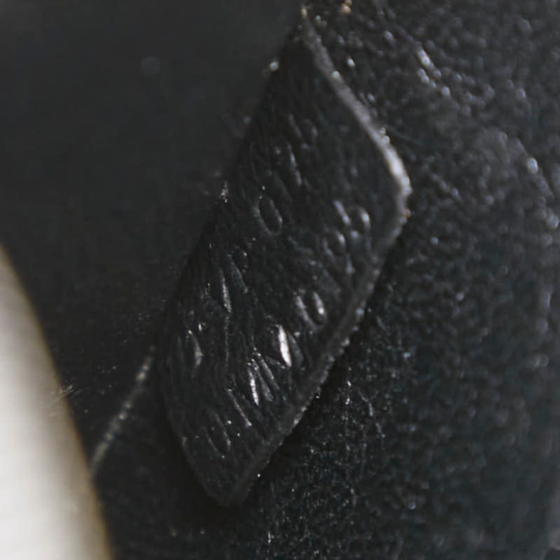 Louis Vuitton Monogram Eclipse Zippy Wallet Vertical M62295 - 11