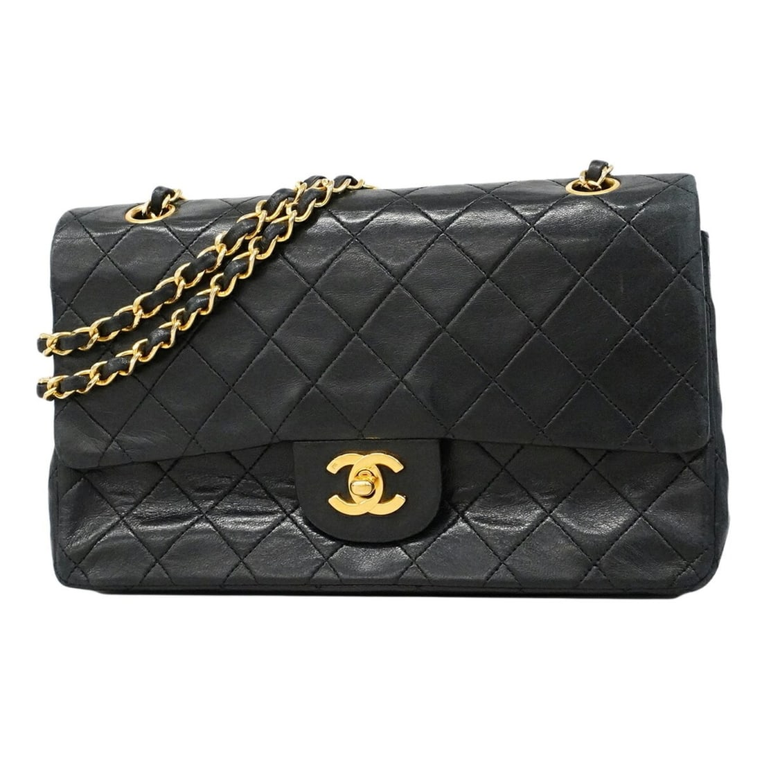 Chanel Matelassé Shoulder Bag, Double Flap, Chain, Lambskin, Black, Women's: --- Catalog ---Category: SizeSize (HxWxD): 17cm x 25.5cm x 7cm / 6.69'' x 10.03'' x 2.75''Category: DesignType: Shoulder bagColor: BlackGender: WomenMaterial: Leather Hardware Color: GoldLeather/Fur T