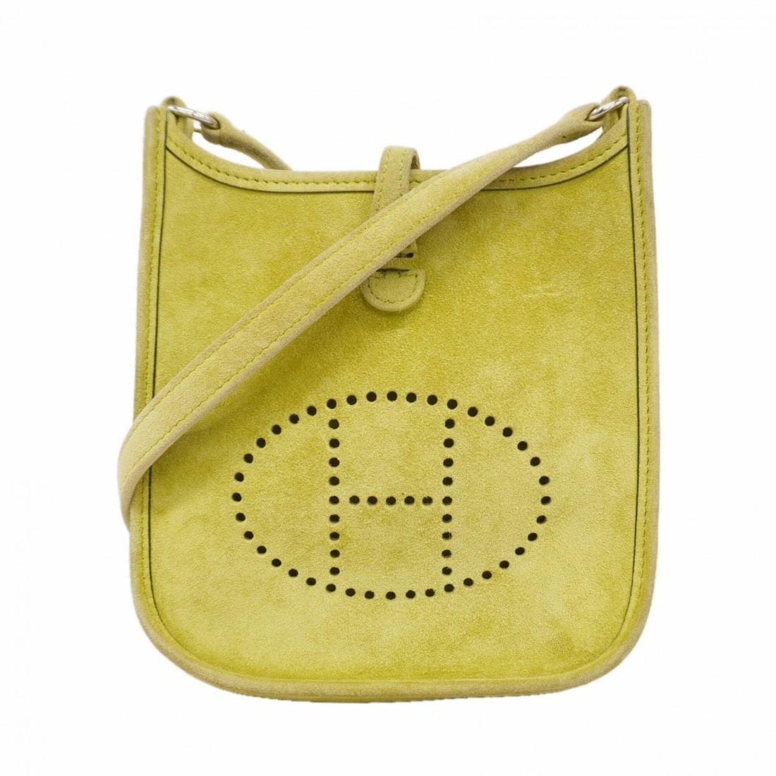 Hermes Evelyne TPM Shoulder Bag, Doblis Anise Green, ?J stamp, Women's, P2938239: --- Catalog ---Category: SizeSize (HxWxD): 17.5cm x 17cm x 5.5cm / 6.88'' x 6.69'' x 2.16''Category: DesignType: Shoulder bagColor: Anis greenGender: WomenHardware Color: SilverCategory: GeneralBrand: