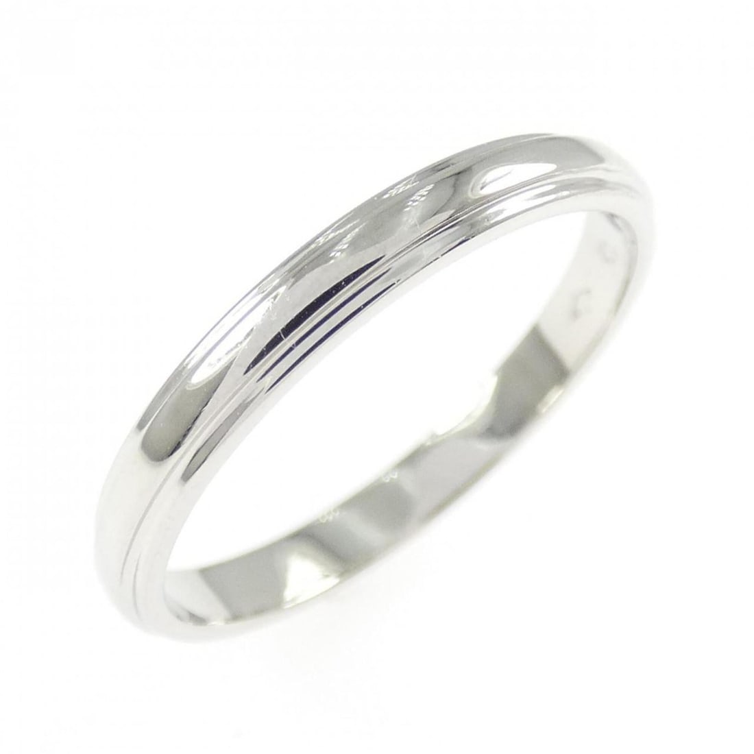 Cartier Damour Ring: --- Catalog ---Category: SizeJP Size: 12US Size: 6.5Category: DesignType: Band ringColor: SilverGender: WomenMaterial: Platinum 950Category: GeneralMPN: B4093900Brand: Cartier--- Item List