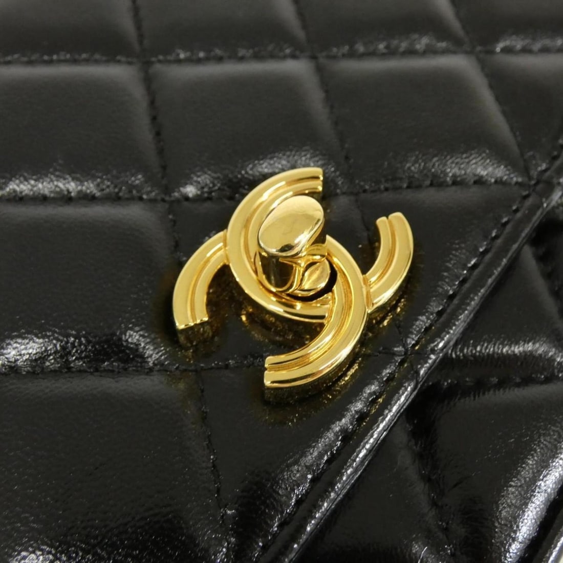 Chanel AP3310 Wallet Chain - 4