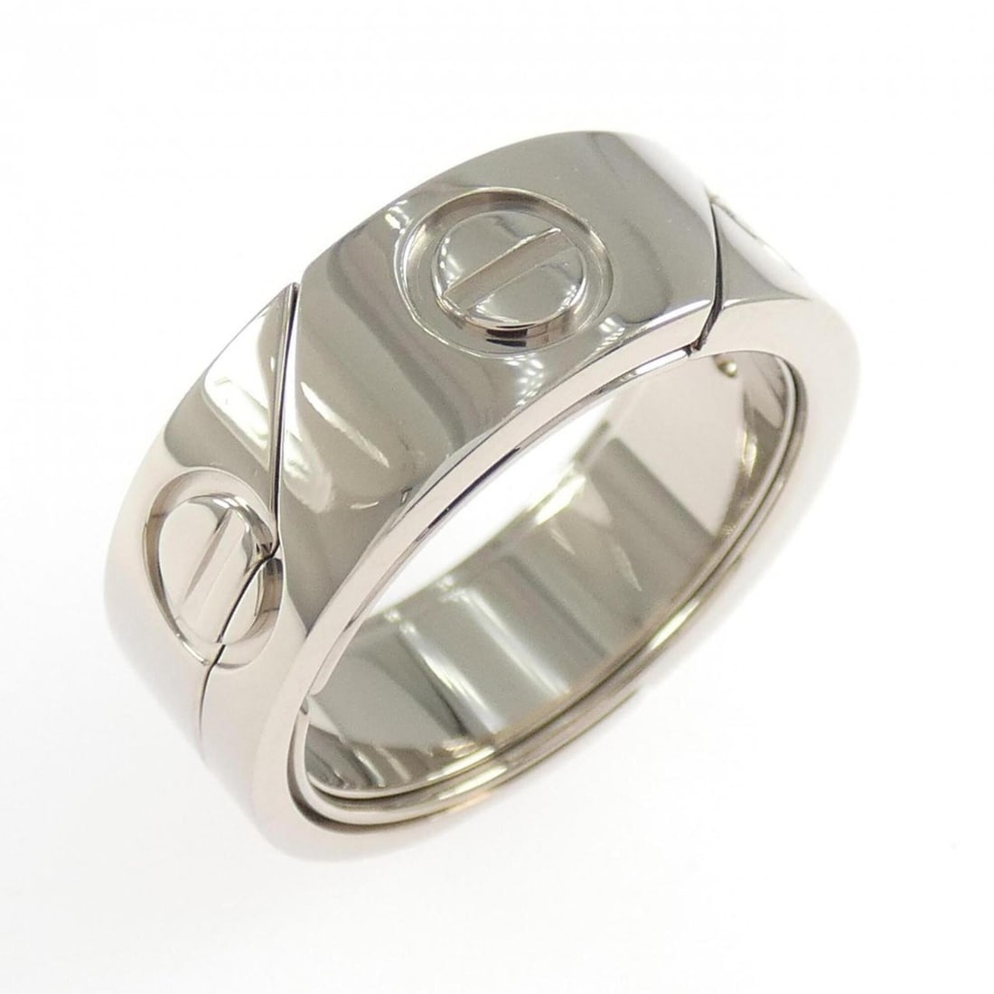 Cartier Astrolove 1999 Christmas Limited Edition Ring: --- Catalog ---Category: Category: SizeWeight: 12.8g / 0.45oz.Category: GeneralBrand: Cartier--- Item List ---Section: ConditionRanking: Rank A Used - A few traces of usage, some scratches / dirt can