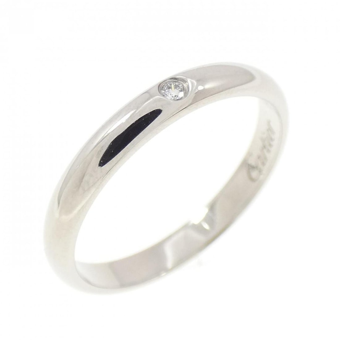 Cartier wedding ring: --- Catalog ---Category: SizeJP Size: 8US Size: 4.5Category: DesignType: Wedding ringColor: SilverGender: WomenMaterial: Platinum 950Category: GeneralMPN: B4057700Brand: Cartier--- Item List