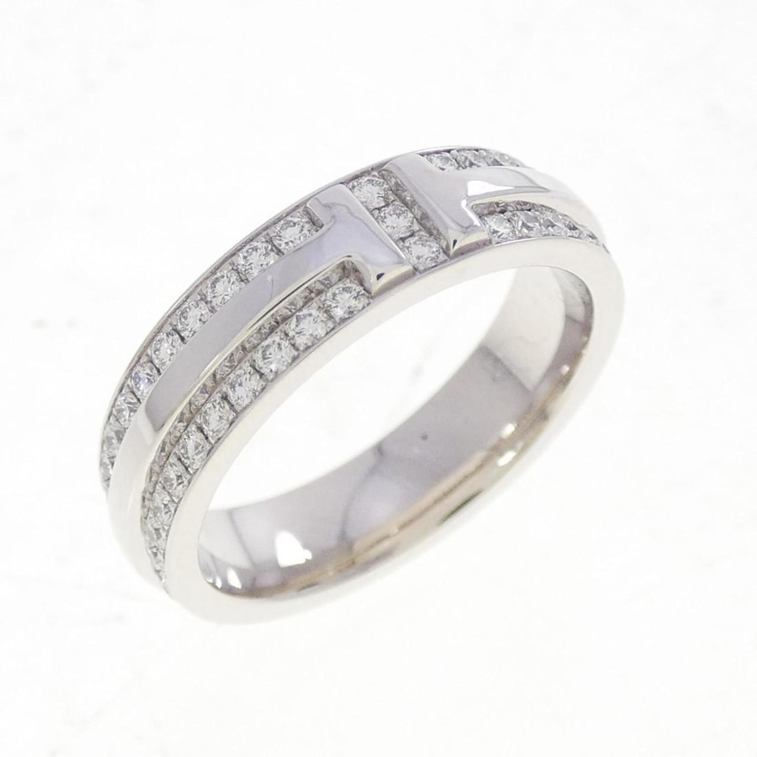 Tiffany T Narrow Ring: --- Catalog ---Category: SizeJP Size: 6.5US Size: 3.5Category: DesignType: Band ringStone: DiamondGender: WomenMaterial: White gold (18K)Category: GeneralBrand: Tiffany--- Item List ---Section: Condit