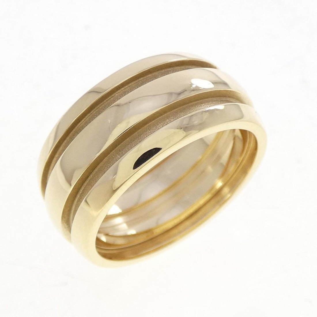 Tiffany Atlas Rib Ring: --- Catalog ---Category: SizeJP Size: 12.5US Size: 6.5Category: DesignType: Band ringGender: WomenMaterial: Yellow gold (18K)Category: GeneralBrand: Tiffany--- Item List ---Section: ConditionRanking: