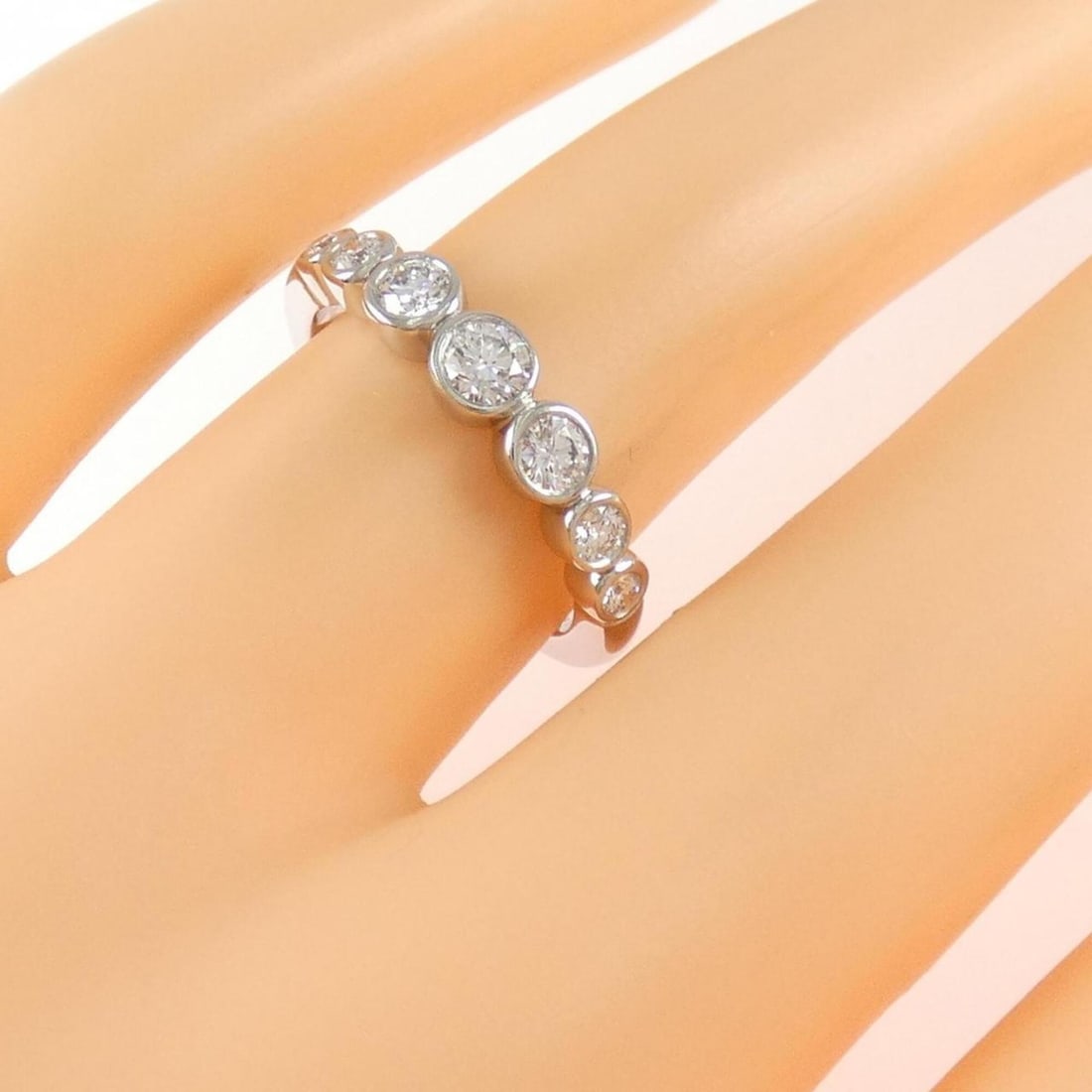 Tiffany Jazz Graduated Ring - 5