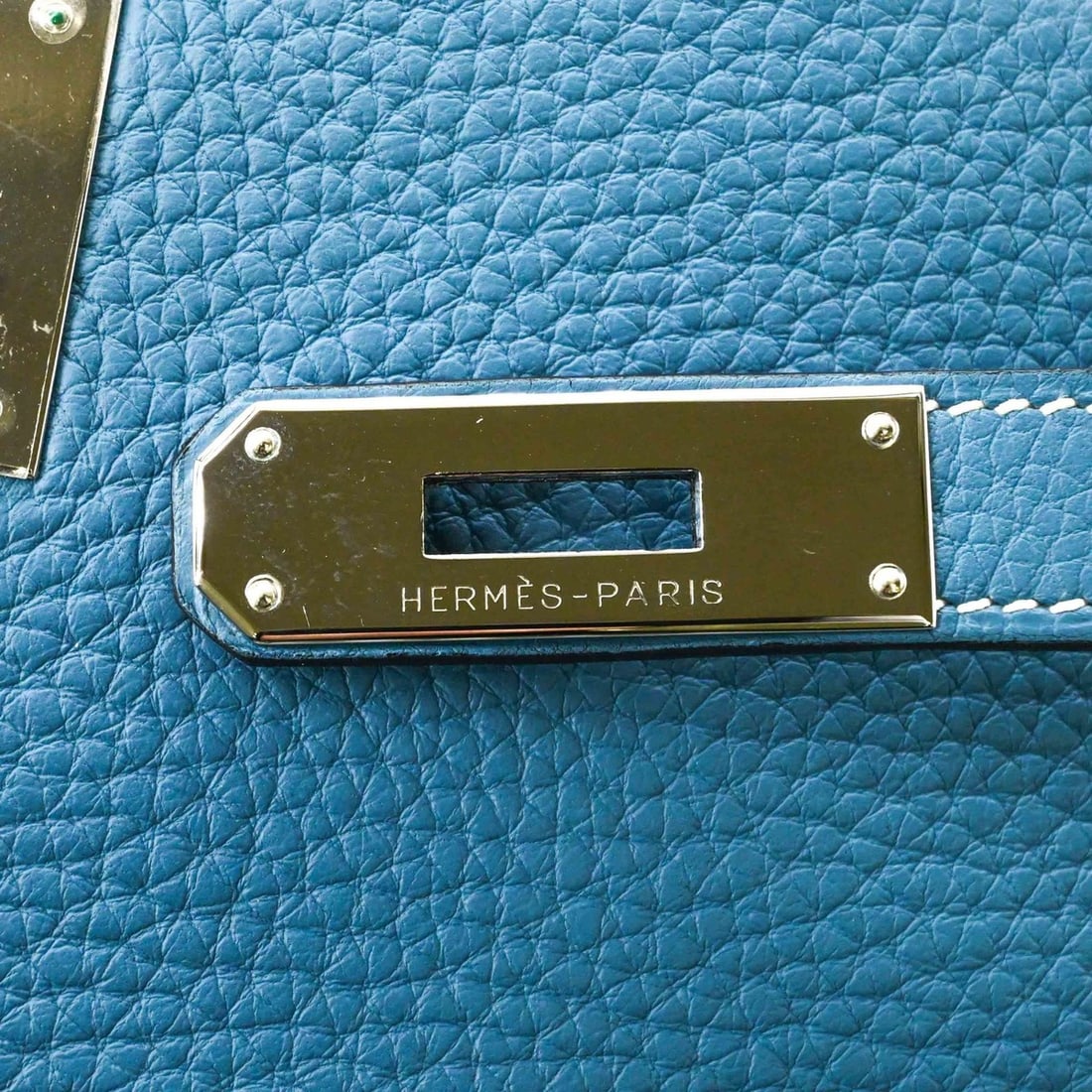 Loewe C660R41X02 Handbag - 13