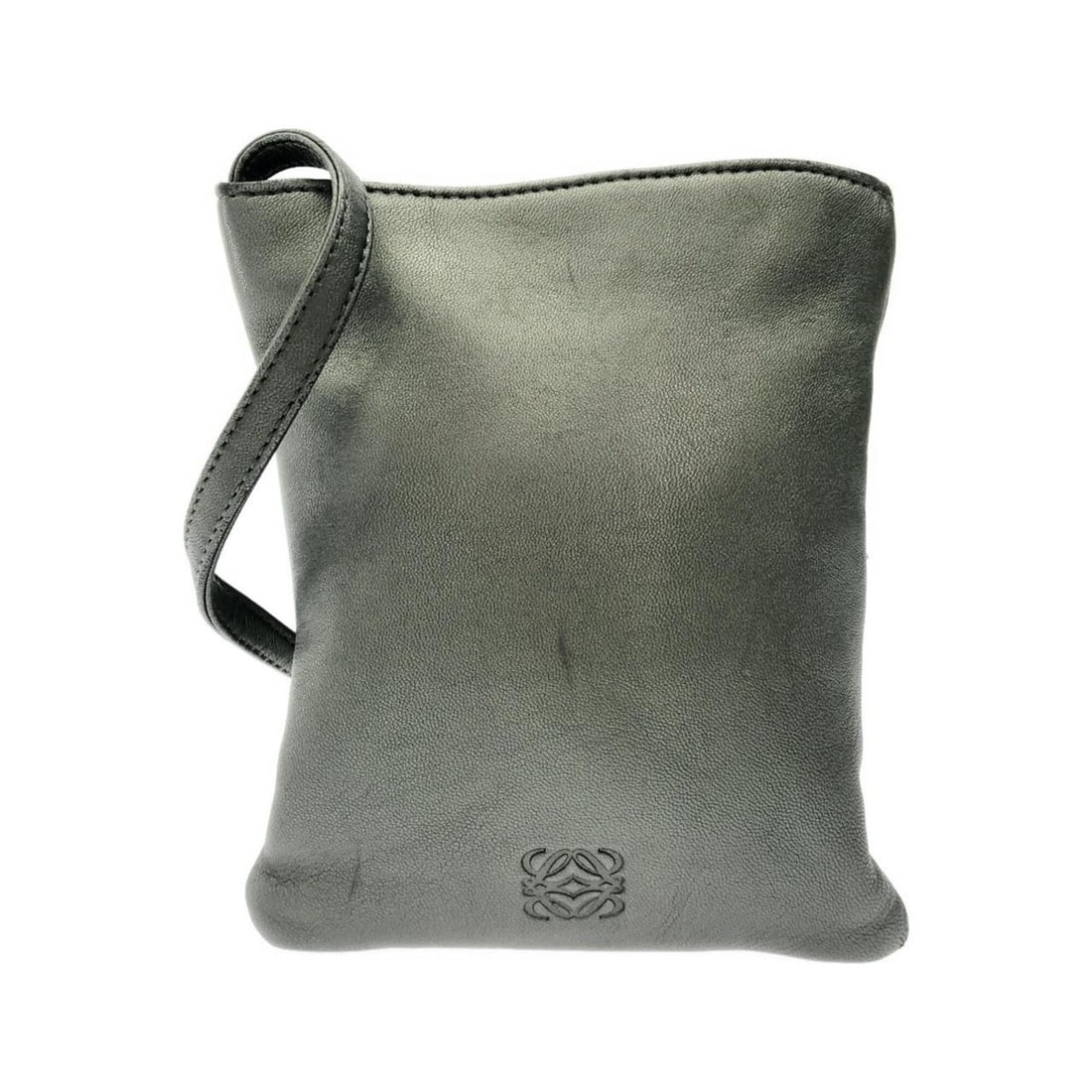 Loewe shoulder bag: --- Catalog ---Category: SizeSize (HxWxD): 17cm x 14.5cm x 1cm / 6.69'' x 5.7'' x 0.39''Category: DesignType: Shoulder bagColor: GrayGender: WomenMaterial: Leather Category: GeneralBrand: Loewe---