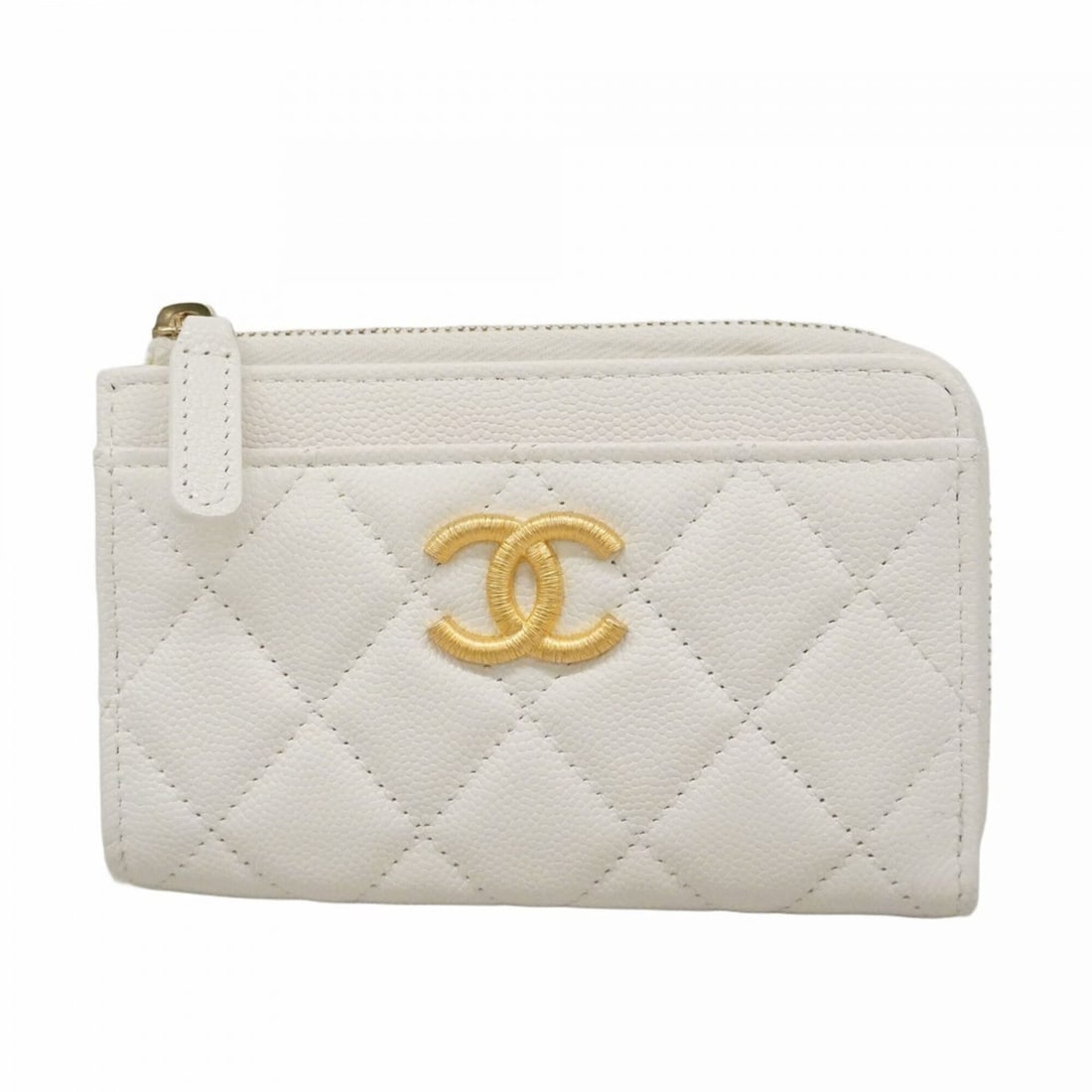 Chanel Matelassé Caviar Leather Wallet/Coin Case, White, for Women: --- Catalog ---Category: SizeSize (HxWxD): 8.5cm x 13cm x 1.5cm / 3.34'' x 5.11'' x 0.59''Category: DesignType: Coin purse/coin caseColor: WhiteGender: WomenMaterial: Grained Calfskin Category: Genera