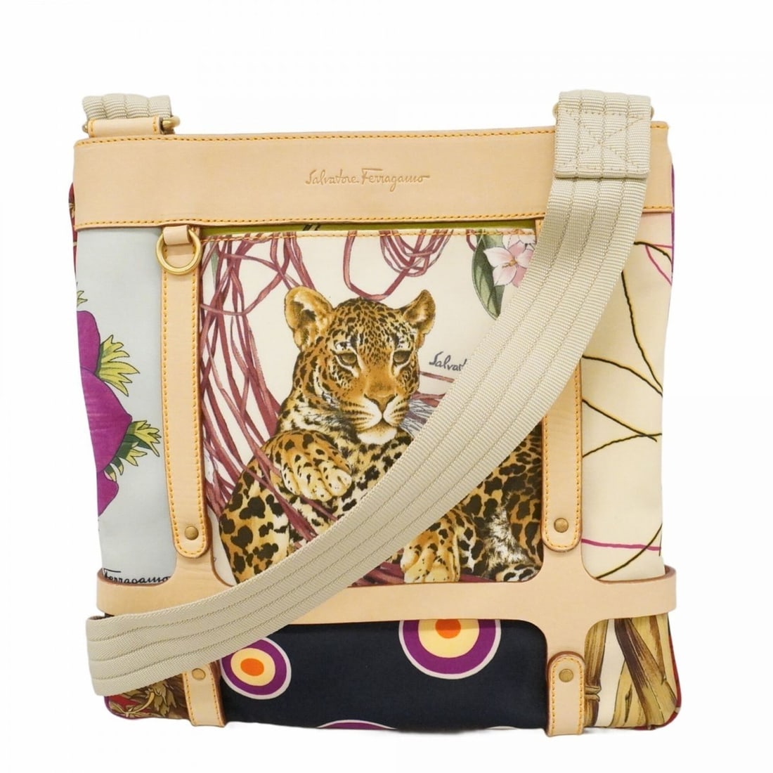 Salvatore Ferragamo Shoulder Bag, Nylon, Multicolor, Women's: --- Catalog ---Category: SizeSize (HxWxD): 25cm x 24cm x 1.5cm / 9.84'' x 9.44'' x 0.59''Category: DesignType: Shoulder bagColor: Multi-colorGender: WomenMaterial: Nylon Hardware Color: GoldCategory: 