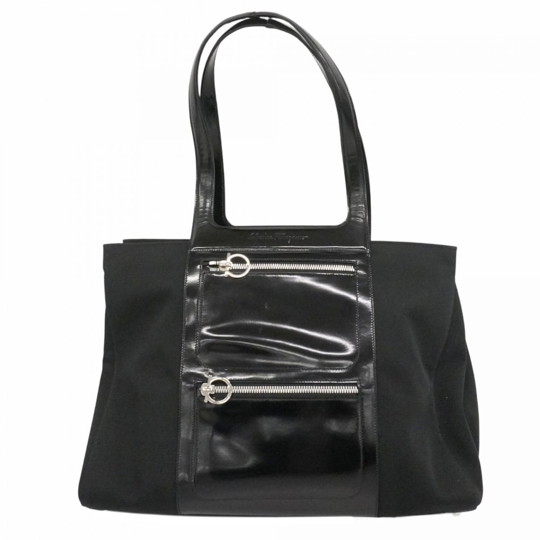 Salvatore Ferragamo Gancini Nylon Enamel Tote Bag, Black, Women's: --- Catalog ---Category: SizeSize (HxWxD): 28cm x 36cm x 11cm / 11.02'' x 14.17'' x 4.33''Category: DesignType: Tote bagColor: BlackGender: WomenMaterial: Nylon Hardware Color: SilverCategory: General