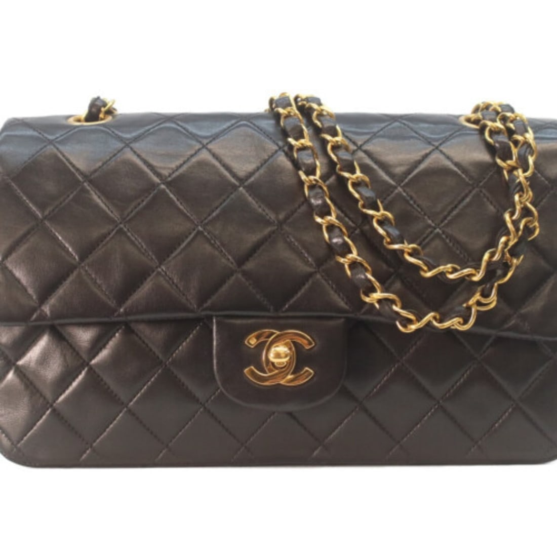 CHANEL A01112 Lambskin Double Flap Matelassé 25 Shoulder Bag, Black with Gold Hardware, Women's: --- Catalog ---Category: SizeSize (HxWxD): 15cm x 25.5cm x 7cm / 5.9'' x 10.03'' x 2.75''Category: DesignType: Shoulder bagColor: BlackGender: WomenMaterial: Leather Hardware Color: GoldLeather/Fur Ty