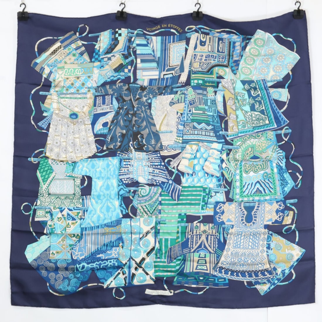 HERMES VOYAGE EN ETOFFES (A Journey Through the World of Textiles) Silk Carre 90 Scarf/Muffler, (1 of 17)