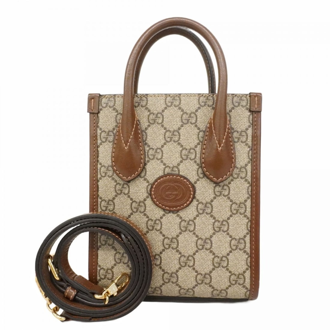 Gucci GG Supreme handbag, 671623, beige/brown, 2-way bag for women.: --- Catalog ---Category: SizeSize (HxWxD): 20cm x 16cm x 7cm / 7.87'' x 6.29'' x 2.75''Category: DesignType: HandbagColor: Beige, BrownGender: WomenMaterial: PVC Hardware Color: GoldCategory: GeneralM