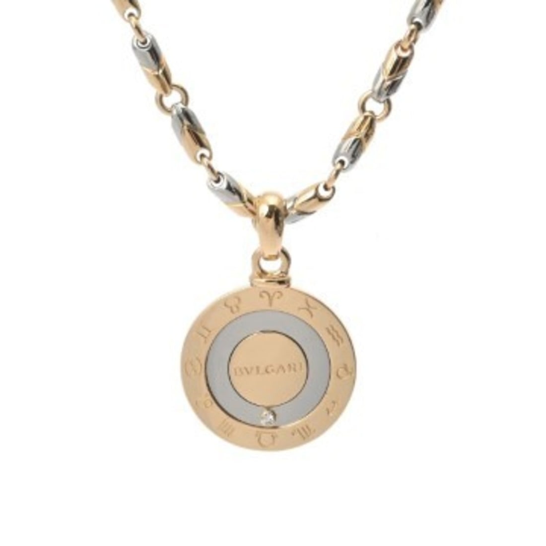 BVLGARI Passodoppio Horoscope Pendant Necklace for Men and Women, 18K Yellow Gold (YG) Stainless: --- Catalog ---Category: SizePendant Size: 33mm x 23mm / 1.29'' x 0.9''Neck Circumference: 50.5 cm / 19.88''Category: DesignStone: DiamondGender: Men,WomenMaterial: Stainless steel, Yellow gold (18K)N