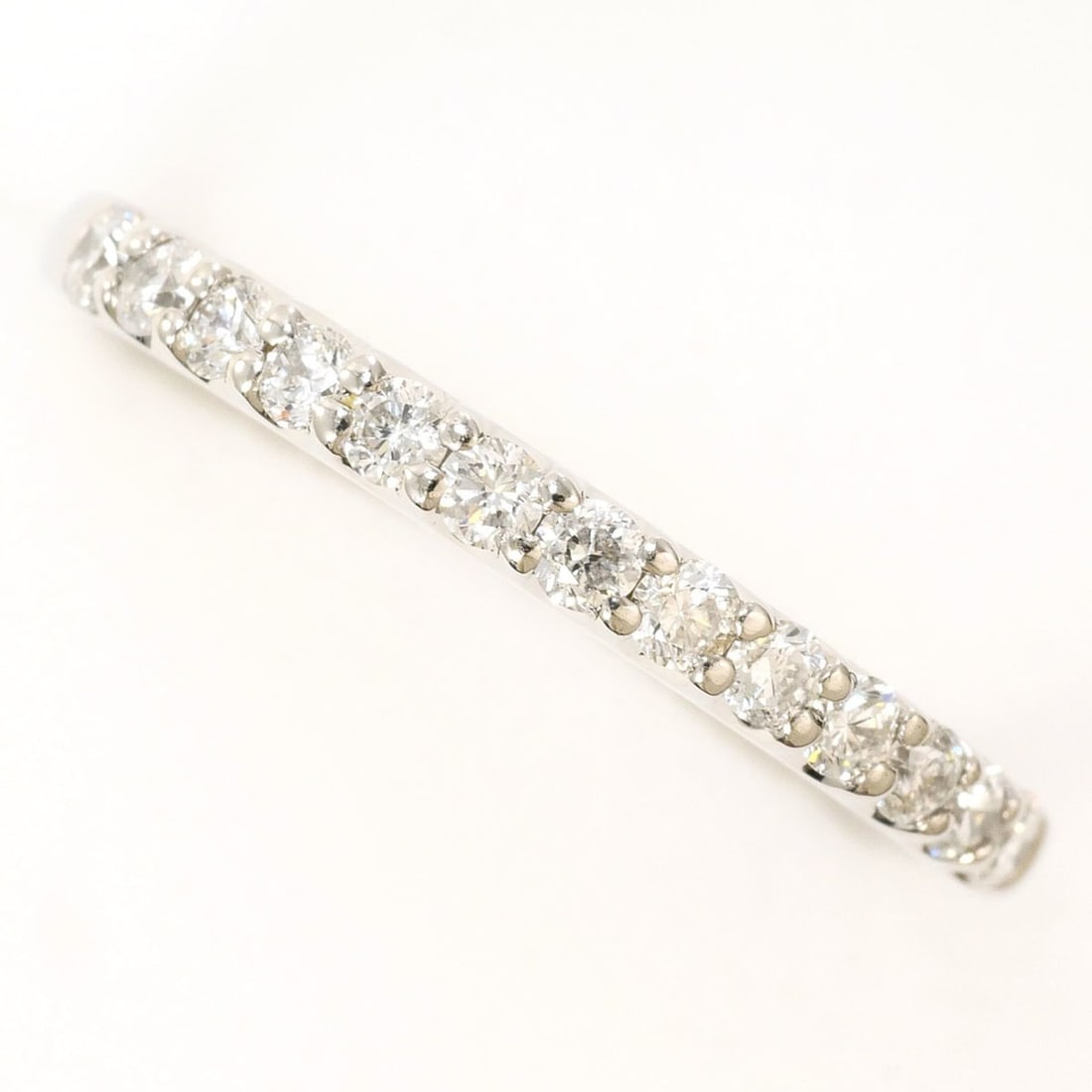 PT900 Platinum Ring with 0.23ct Diamond, Total Weight 2.0g, Like New Condition. (1 of 11)