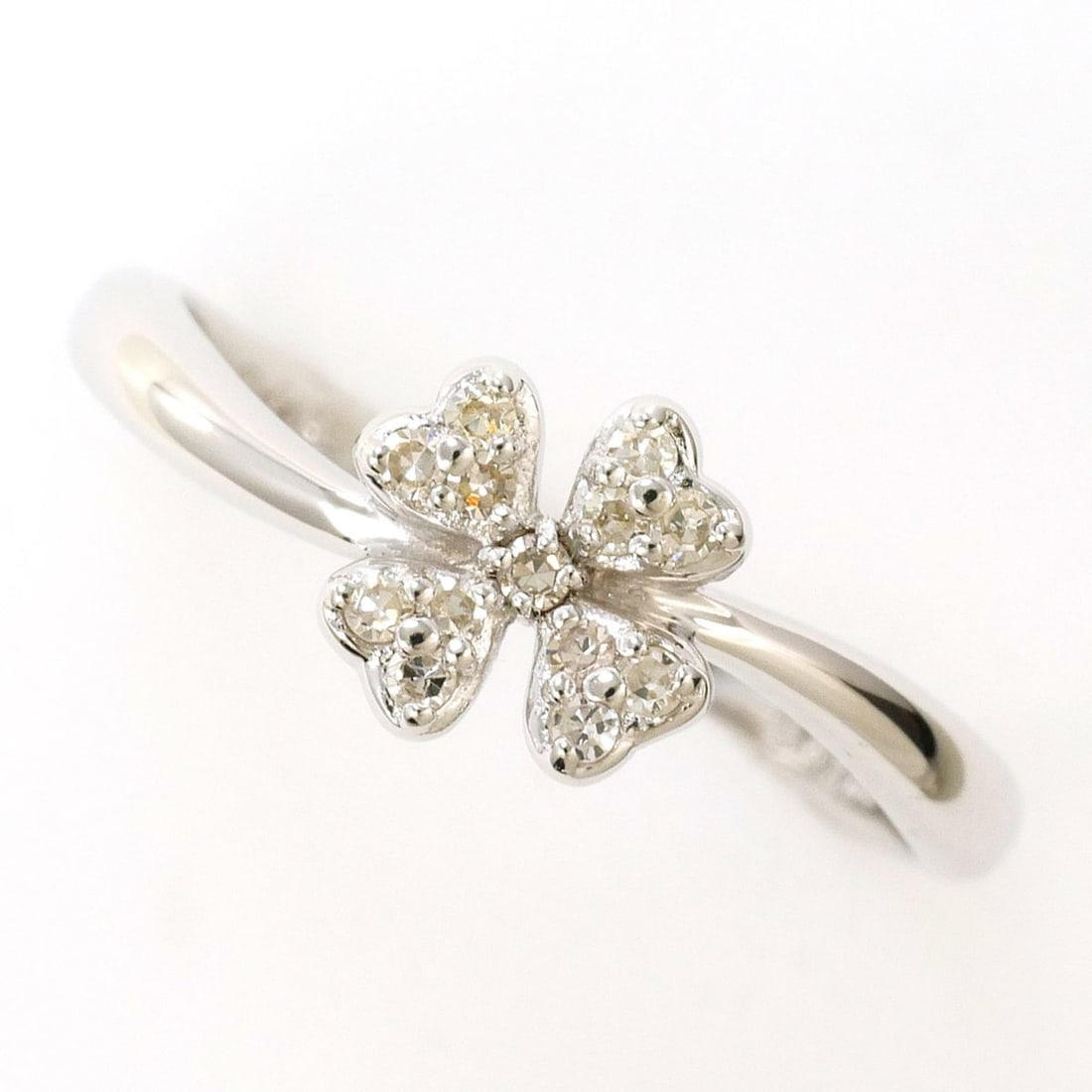 K14 14K WG White Gold Ring with 1 Diamond (0.10 ct), Total Weight 1.6g, Like New Condition. (1 of 10)