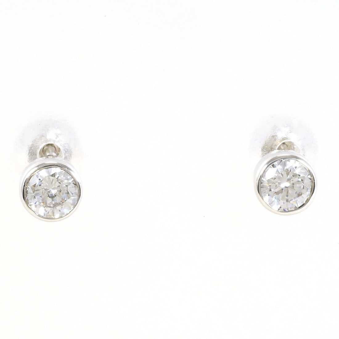 K14 14K WG White Gold Earrings with Zirconia, Total Weight 0.7g, Like New Condition (1 of 15)