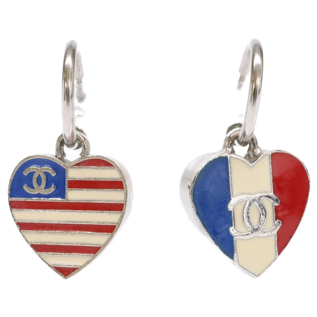 CHANEL Chanel Coco Mark American and French Flag Motif Heart Design Swing Earrings Tricolor Women's: --- Catalog ---Category: DesignType: Stud earringsGender: WomenMaterial: MetalCategory: GeneralBrand: Chanel--- Item List ---Section: ConditionRanking: Rank AB Used - Traces of usage, scratches / dirt