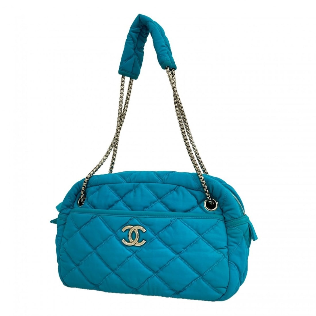 Chanel Matelassé Chain Shoulder Bag, Nylon, Light Blue, Women's: --- Catalog ---Category: SizeSize (HxWxD): 20.5cm x 26.5cm x 11.5cm / 8.07'' x 10.43'' x 4.52''Category: DesignType: Shoulder bagColor: Light blueGender: WomenMaterial: Nylon Hardware Color: SilverCat