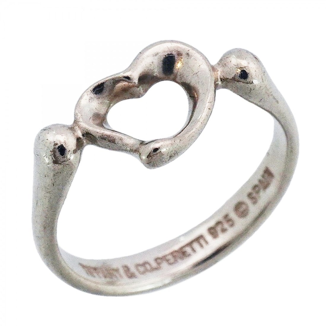 Tiffany & Co. Heart Ring, Sterling Silver 925, Size 10.5, Women's, P2998988: --- Catalog ---Category: SizeJP Size: 10.5US Size: 5.5Category: DesignType: Band ringGender: WomenMaterial: Silver 925Category: GeneralBrand: Tiffany--- Item List ---Section: ConditionRanking: Rank AB