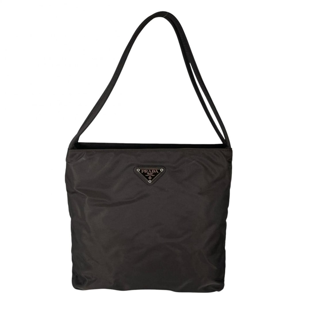 PRADA B6243 Triangle Logo Handbag, Nylon, Gray, Women's: --- Catalog ---Category: SizeSize (HxWxD): 23cm x 24cm x 7cm / 9.05'' x 9.44'' x 2.75''Category: DesignType: HandbagColor: GrayGender: WomenMaterial: Nylon Category: GeneralMPN: B6243Brand: