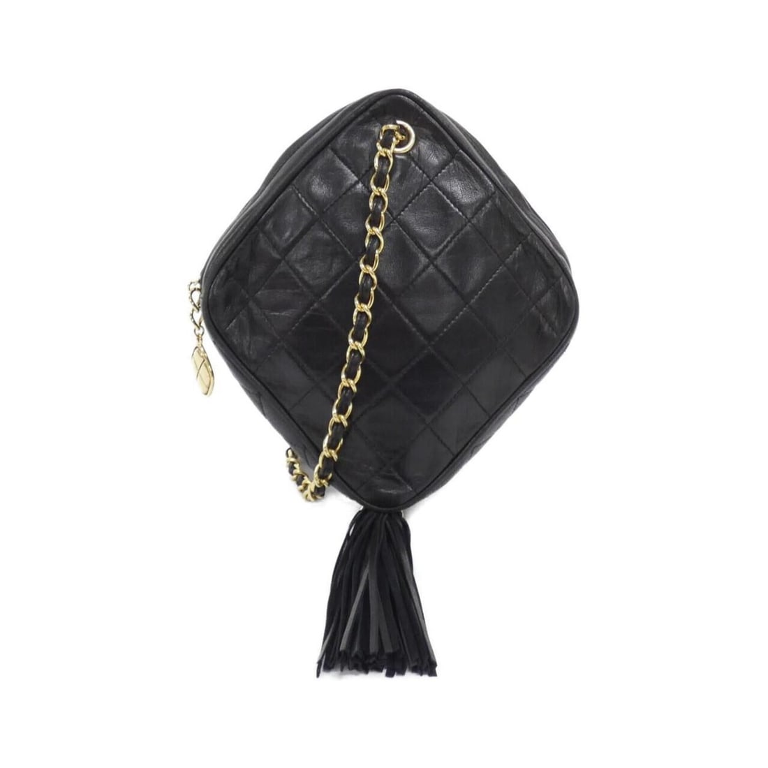 Chanel shoulder bag: --- Catalog ---Category: SizeSize (HxWxD): 21cm x 19cm x 4cm / 8.26'' x 7.48'' x 1.57''Category: DesignType: Shoulder bagColor: BlackGender: WomenMaterial: Leather Hardware Color: GoldLeather/Fur Type