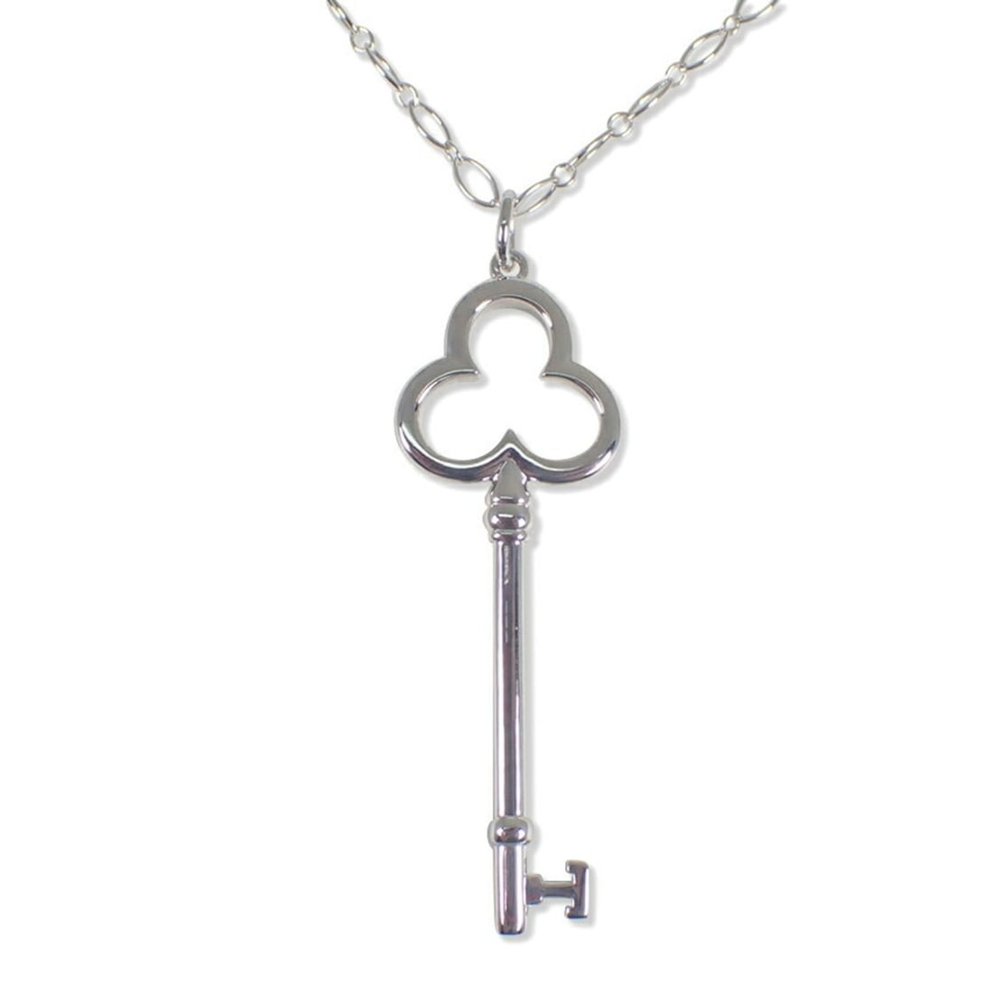 TIFFANY & Co. Ag925 Trefoil Key Oval Link Chain Pendant Necklace: --- Catalog ---Category: SizePendant Size: 54mm x 18mm / 2.12'' x 0.7''Neck Circumference: 51 cm / 20.07''Category: DesignGender: WomenMaterial: Sterling silver 925Pendant Type: PendantNecklace Type: 