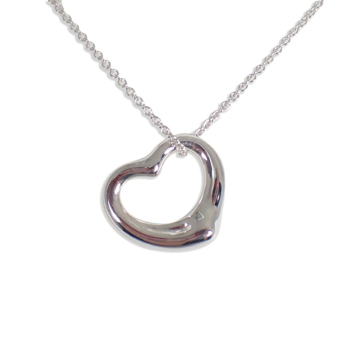 TIFFANY & Co. 925 Heart Pendant Necklace (1 of 14)