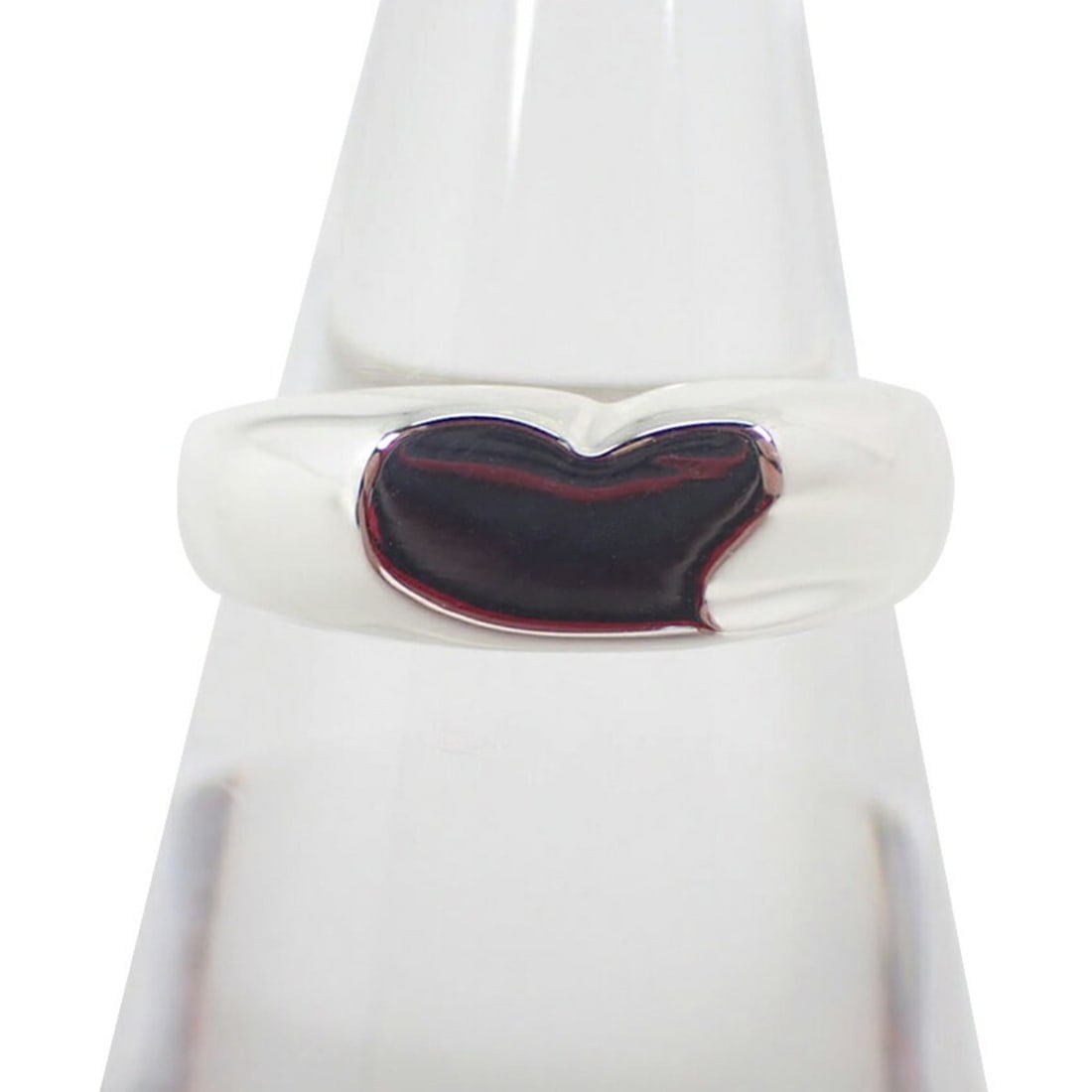TIFFANY & Co. 925 Signet Heart Ring, Size 12: --- Catalog ---Category: SizeJP Size: 12US Size: 6.5Category: DesignType: Band ringGender: Women,MenMaterial: Sterling silver 925Category: GeneralBrand: Tiffany--- Item List ---Section: ConditionRanki