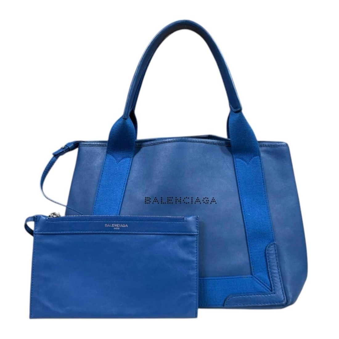 Balenciaga Navy Cabas S Handbag, Leather 339933, Blue, Women's BALENCIAGA: --- Catalog ---Category: SizeSize (HxWxD): 22cm x 29cm / 8.66'' x 11.41''Category: DesignType: Handbag, PouchColor: BlueGender: WomenMaterial: Leather Category: GeneralMPN: 339933Brand: BalenciagaCoun