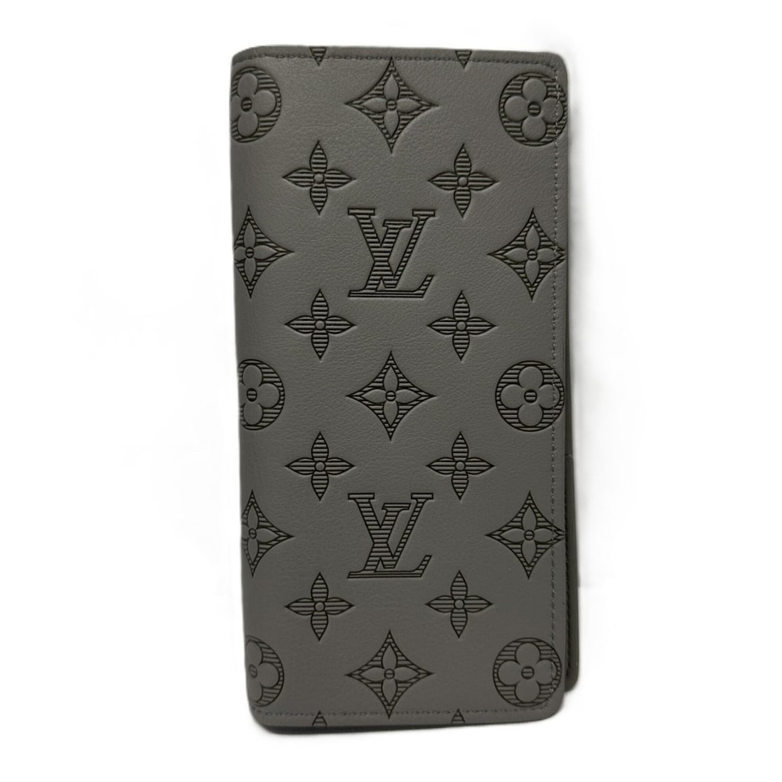 Louis Vuitton M81335 Monogram Shadow Portefeuille Brazza Long Wallet, Gray Leather,: --- Catalog ---Category: SizeSize (HxWxD): 9.5cm x 19cm x 2cm / 3.74'' x 7.48'' x 0.78''Category: DesignType: Long wallet (bi-fold)Color: GrayGender: Men,Women,UnisexMaterial: Monogram Shadow Category