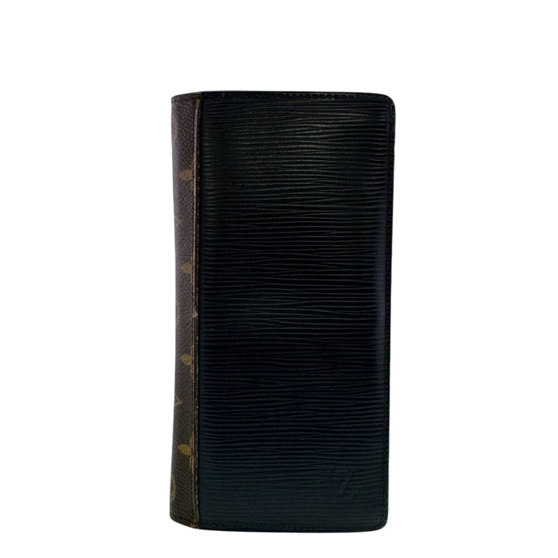 LOUIS VUITTON M62911 Portefeuille Brazza Epi Monogram Long Wallet Navy: --- Catalog ---Category: SizeSize (HxWxD): 9cm x 19cm / 3.54'' x 7.48''Category: DesignType: Long wallet (bi-fold)Color: BrownGender: MenMaterial: Leather Category: GeneralLine: EpiBrand: Louis