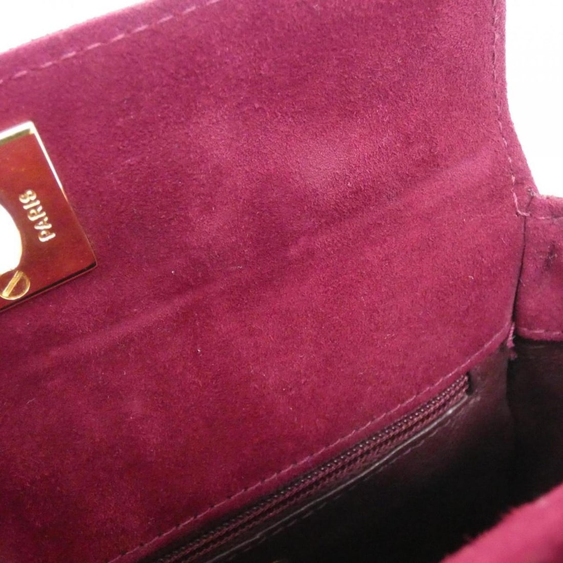 Chanel handbag - 8