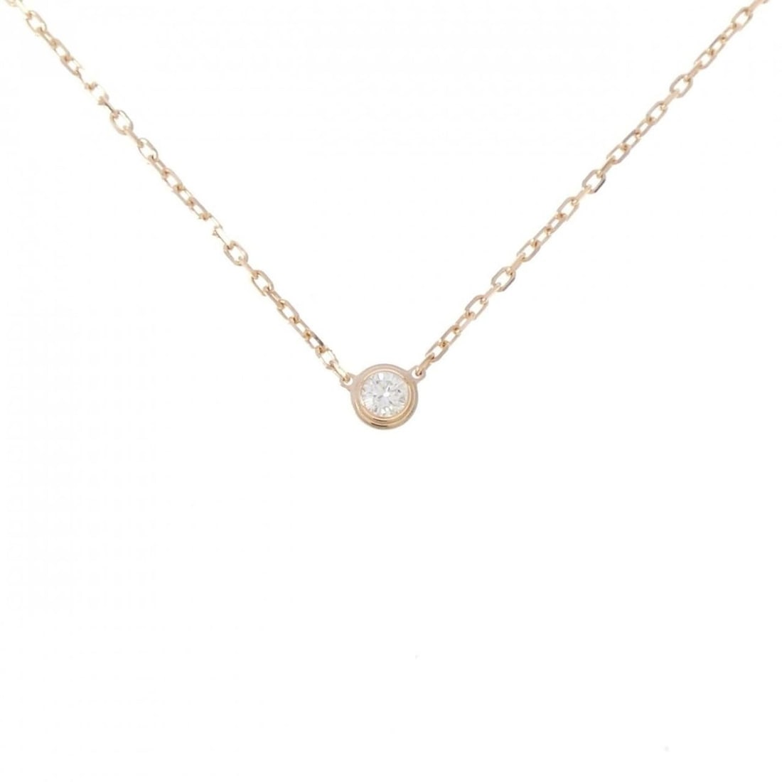 Cartier Damour Small Necklace: --- Catalog ---Category: SizePendant Size: 4.4mm x 4.4mm / 0.17'' x 0.17''Neck Circumference: 38 cm - 41 cm / 14.96'' - 16.14''Category: DesignColor: Pink goldStone: DiamondGender: WomenMaterial: