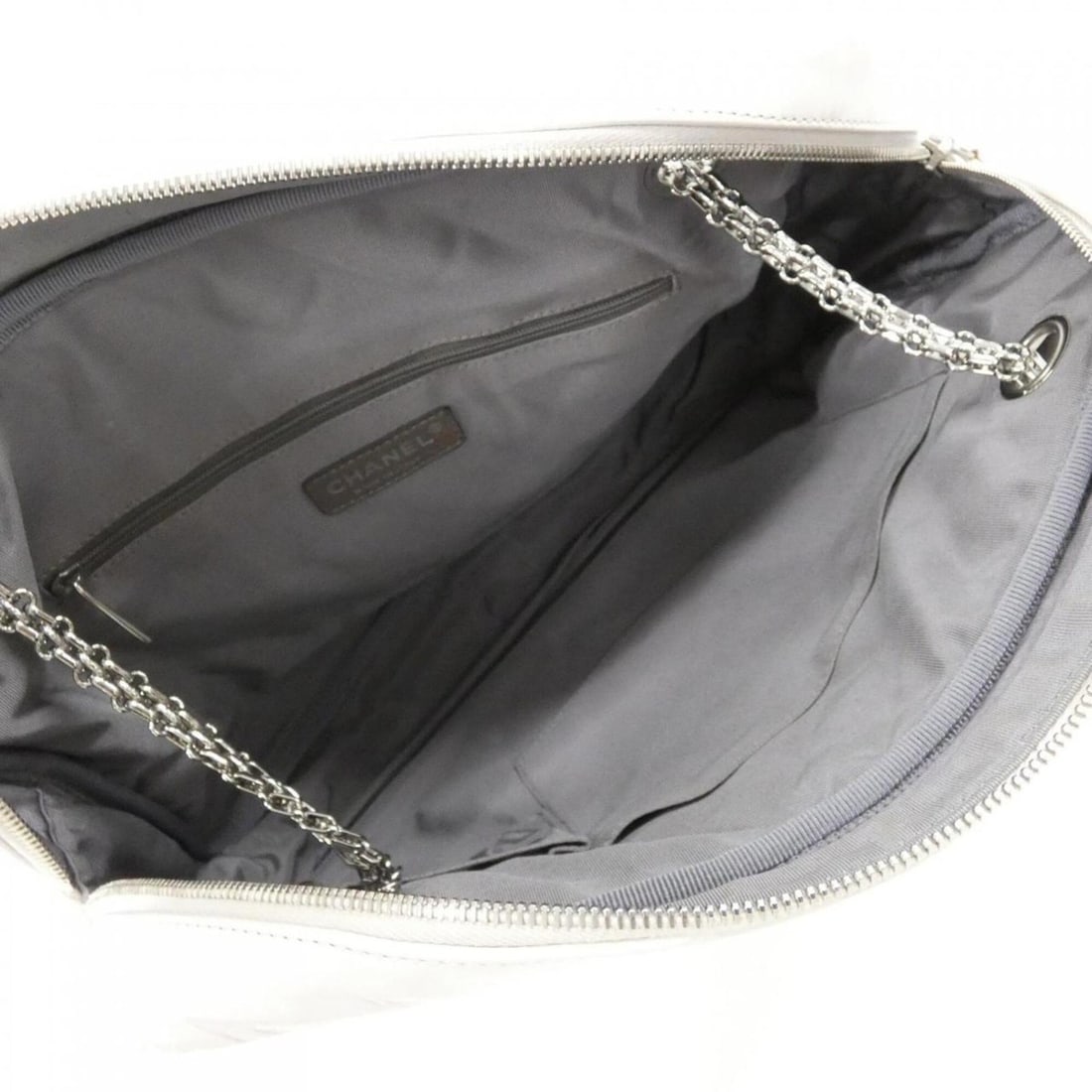 Chanel shoulder bag - 8