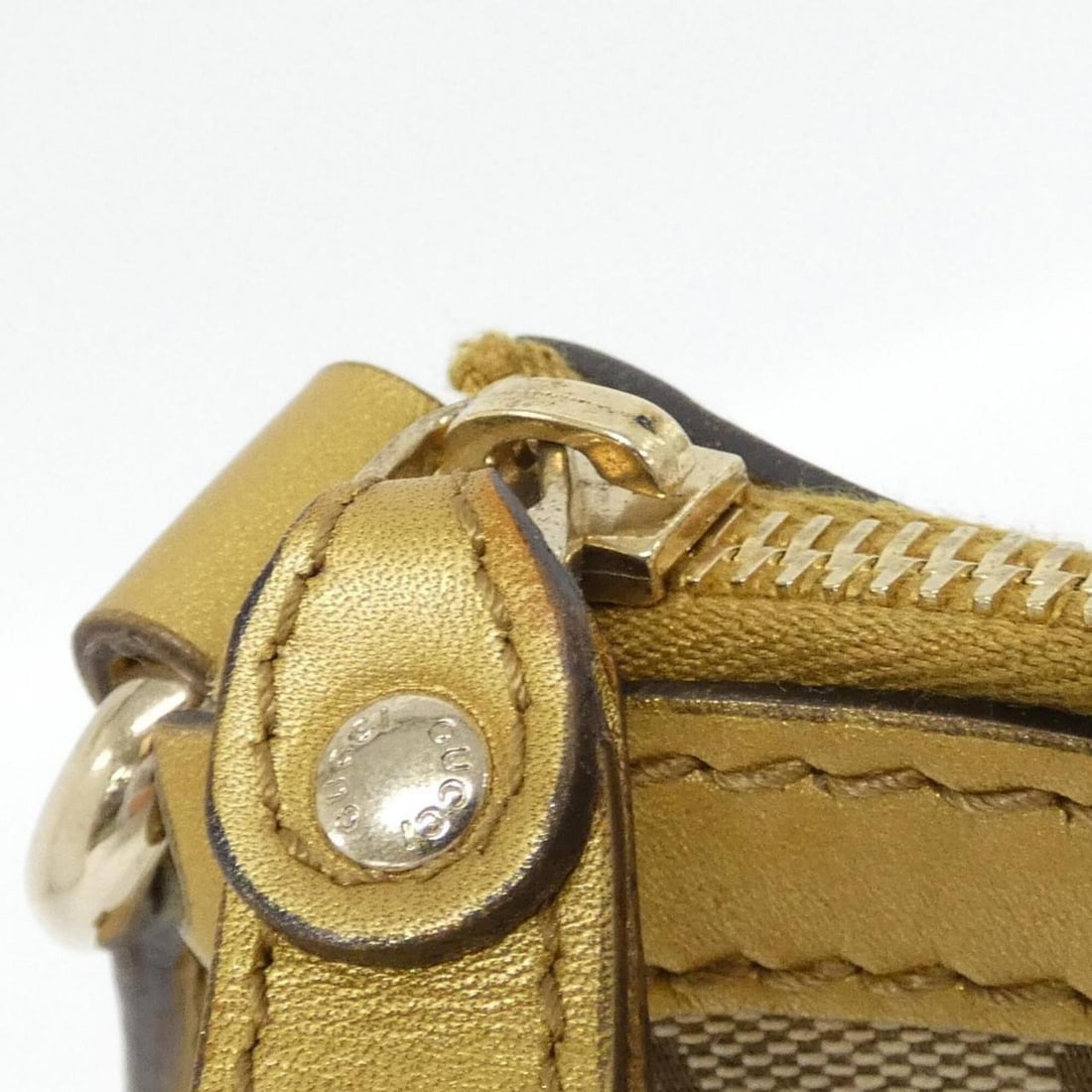 Gucci 257072 Shoulder Bag - 5