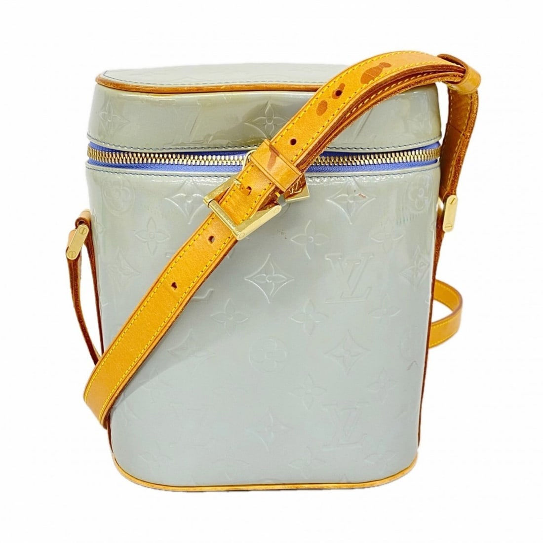 Louis Vuitton Vernis Sullivan Vertical Shoulder Bag M91258 Lavande Ladies P2933272: --- Catalog ---Category: SizeSize (HxWxD): 21cm x 17.5cm x 7cm / 8.26'' x 6.88'' x 2.75''Category: DesignType: Shoulder bagColor: PurpleGender: WomenCategory: GeneralMPN: M91258Brand: Louis Vuitton---