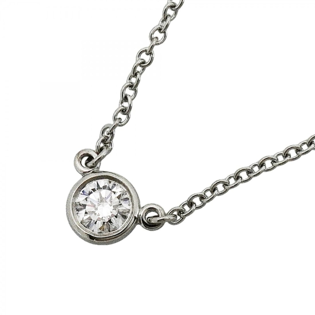 Tiffany & Co. By the Yard Necklace, 1PD (Pt950) Platinum Diamond, Ladies' Necklace: --- Catalog ---Category: SizePendant Size: 4.6mm x 4.3mm / 0.18'' x 0.16''Neck Circumference: 40.5 cm / 15.94''Category: DesignStone: DiamondGender: WomenMaterial: Platinum 950Necklace Type: NecklaceC
