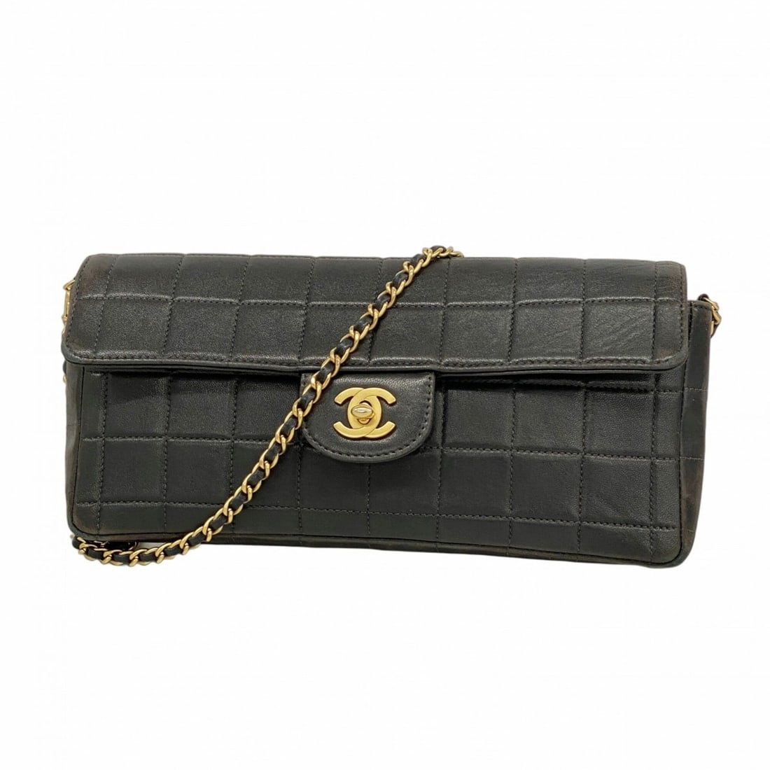 Chanel Chocolate Bar Chain Shoulder Bag, Lambskin, Black, Women's: --- Catalog ---Category: SizeSize (HxWxD): 13cm x 25.5cm x 4cm / 5.11'' x 10.03'' x 1.57''Category: DesignType: Shoulder bagColor: BlackGender: WomenMaterial: Leather Hardware Color: GoldLeather/Fur T