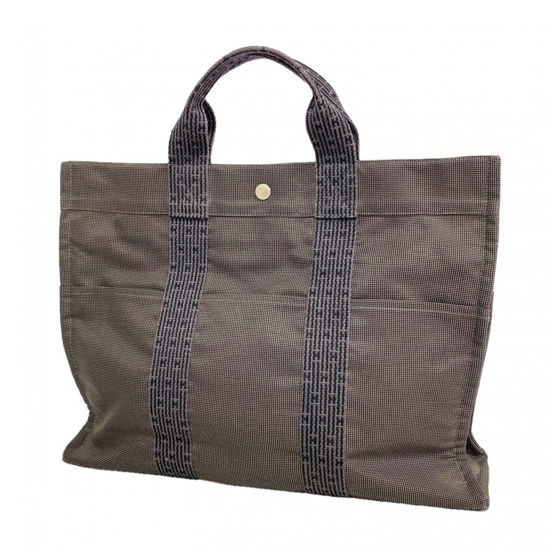 Hermes Herline MM Canvas Tote Bag, Gray, Men's & Women's: --- Catalog ---Category: SizeSize (HxWxD): 33cm x 43cm x 10.5cm / 12.99'' x 16.92'' x 4.13''Category: DesignType: Tote bagColor: GrayGender: Men,WomenMaterial: Canvas Hardware Color: SilverCategory: G